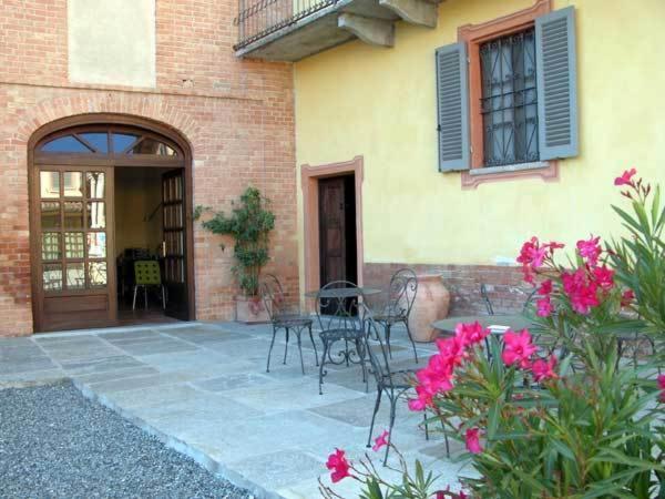 Cascina La Carlotta Villa Castel Boglione Ngoại thất bức ảnh